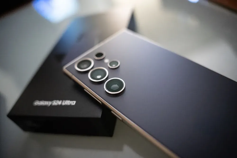 Apple (iPhone, iPad), Samsung Galaxy, Huawei, Xiaomi, Google Pixel à Mâcon