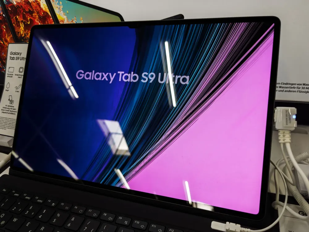 Ordinateurs portables occasion à Mâcon